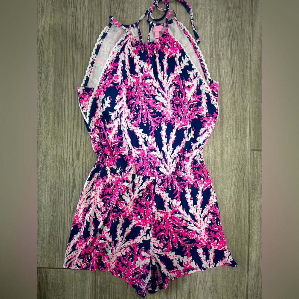 Lilly Pulitzer Gianni Romper, Nauru Navy Pink, Small, EUC.
